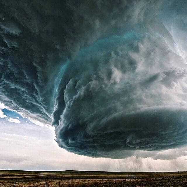 cloud formation thunder rain clouds