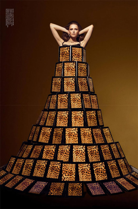 Unusual Fashion Dress