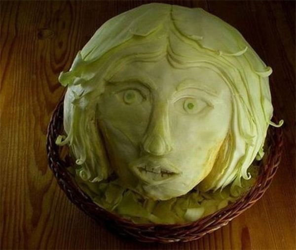 Vegetable carving 2
