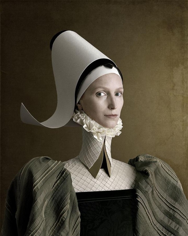 cardbord ladies christriantagliavini