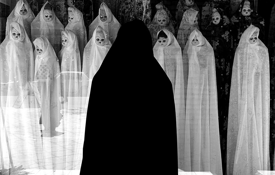 monochrome photographer award by farzad ariannejad